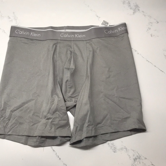 Calvin Klein Men's Microfiber Stretch Boxer Brief - Picture 5 of 7